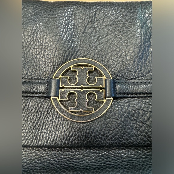 Tory Burch convertible clutch crossbody (NWOT) - Picture 3 of 14